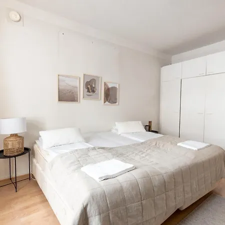 Poista 2ndhomes Spacious By The Esplanade Park Helsinki